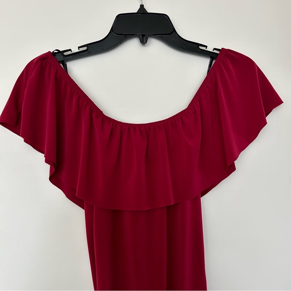 Forever 21 Off Shoulder Bodysuit - Picture 2 of 15